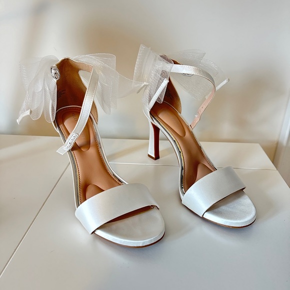 Kelly & Katie Shoes - Kelly & Katie Satin White Heels with Tulle Accents